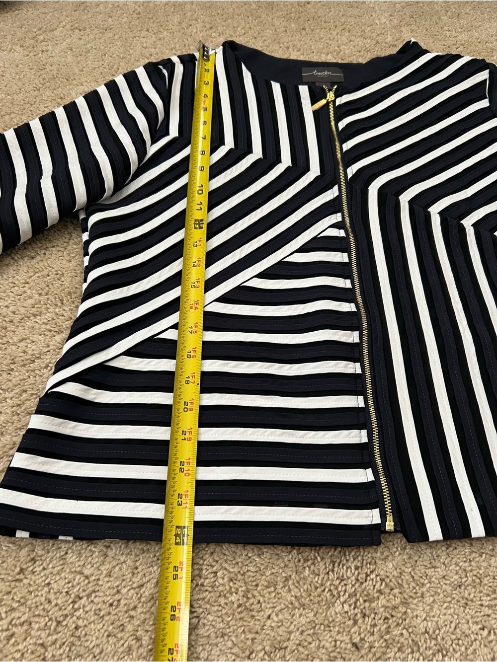 Chico's Travelers Black White Striped Zip Jacket with 3/4 Sleeves Size 3 - Picture 5 of 7